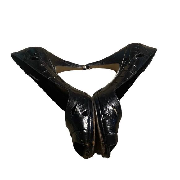Gianni Bini size 8.5 black crock heels excellent condition see pics - Picture 2 of 4